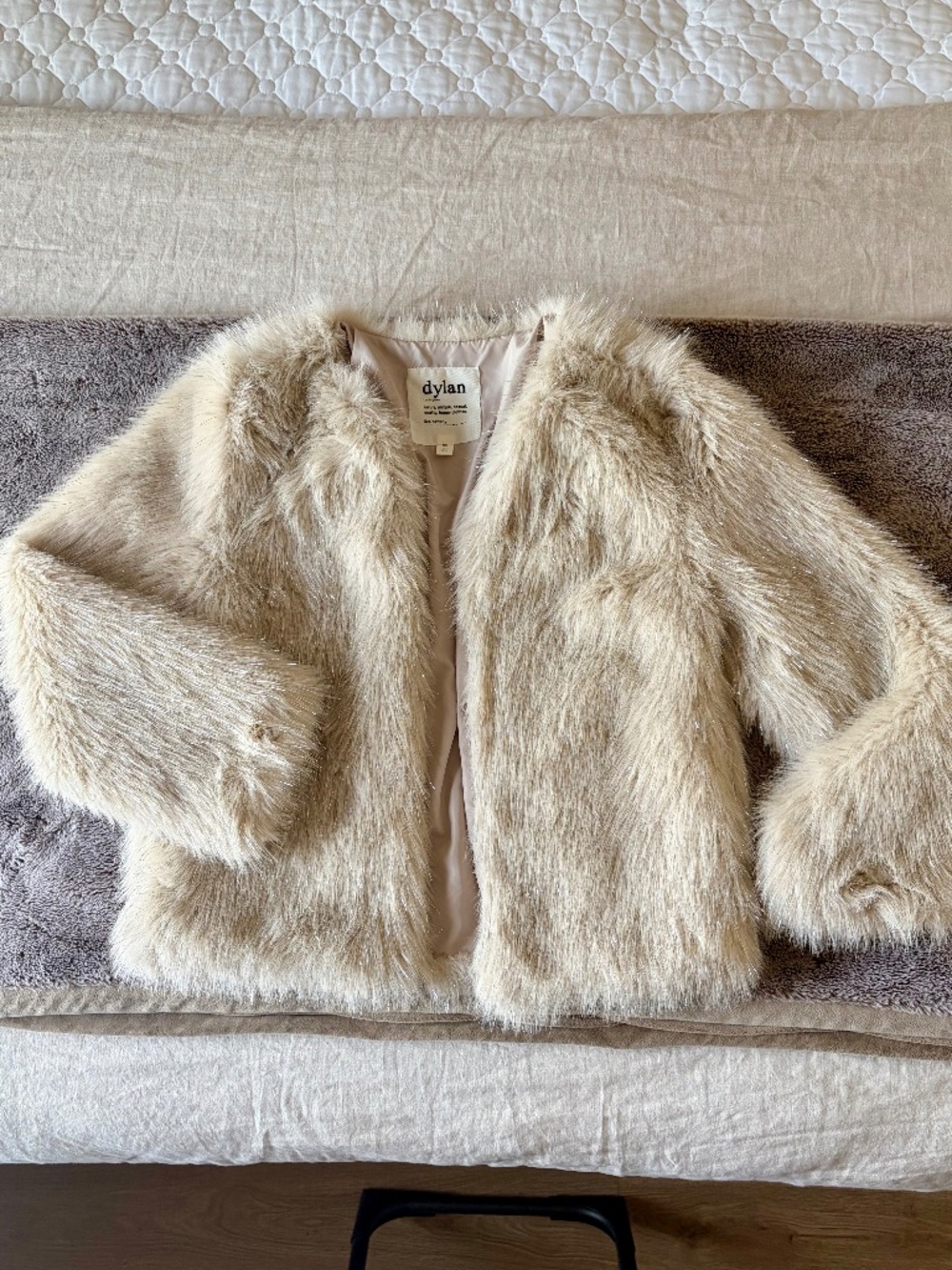 Dylan Cream Faux Fur Jacket Coat – Women’s Winter Jacket